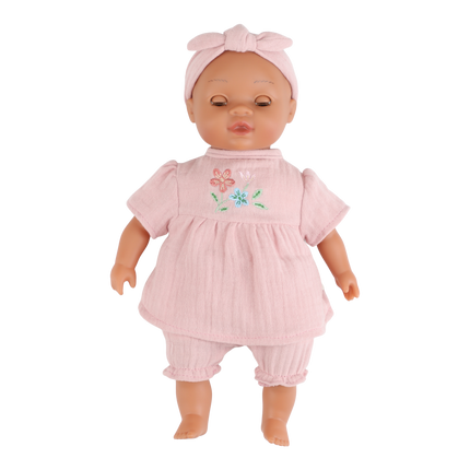 <tc>Little Dutch</tc> Dockan Yara