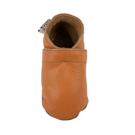 Baby Dutch Baby Schoentjes Effen Cognac koop je bij Babywinkel