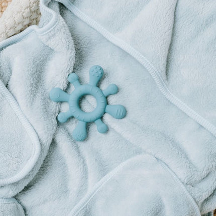 Baby's Only Bijtring Blossom Vintage Blue koop je bij Babywinkel