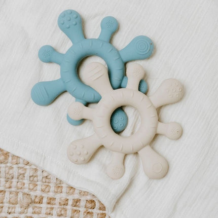 Baby's Only Bijtring Blossom Vintage Blue koop je bij Babywinkel