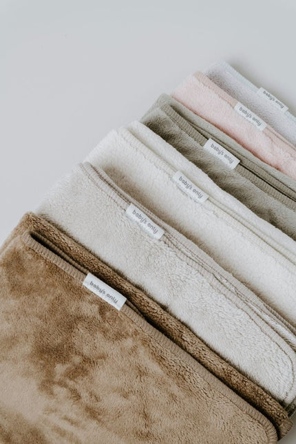 Baby's Only Ledikant Cozy Urban Taupe koop je bij Babywinkel
