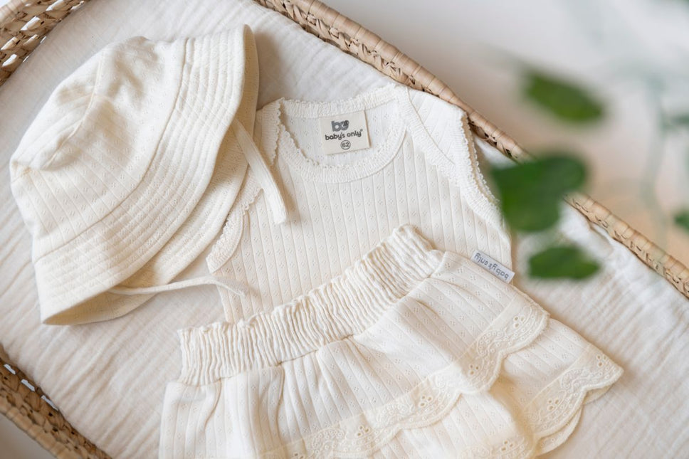 Baby's Only Rompertje Dream Peach Mouwloos koop je bij Babywinkel