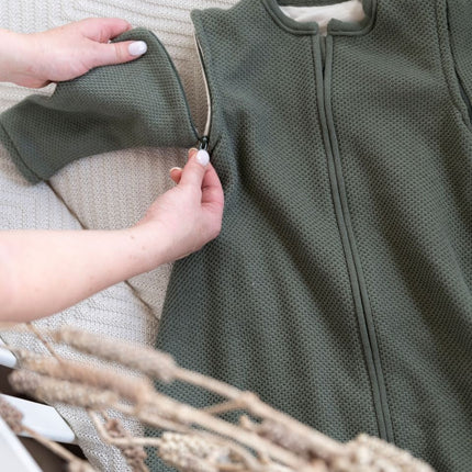 Baby's Only Slaapzak Baby Khaki 70cm Afritsbare Mouw koop je bij Babywinkel