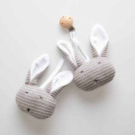 Bamboom Knuffel Met Clip Warm Grijs koop je bij Babywinkel