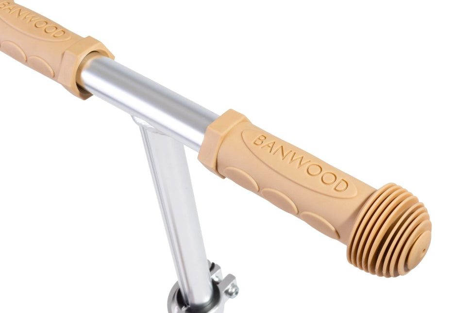 Banwood Kinderstep Mandje Cream koop je bij Babywinkel
