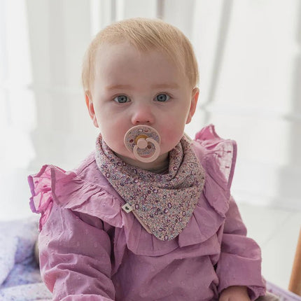 BIBS Slabbetje Bandana Liberty Capel Fossil Grey koop je bij Babywinkel