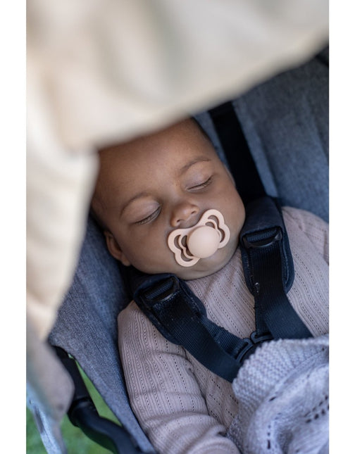 BIBS Speen Maat 1 Blush Night Supreme Silicone koop je bij Babywinkel