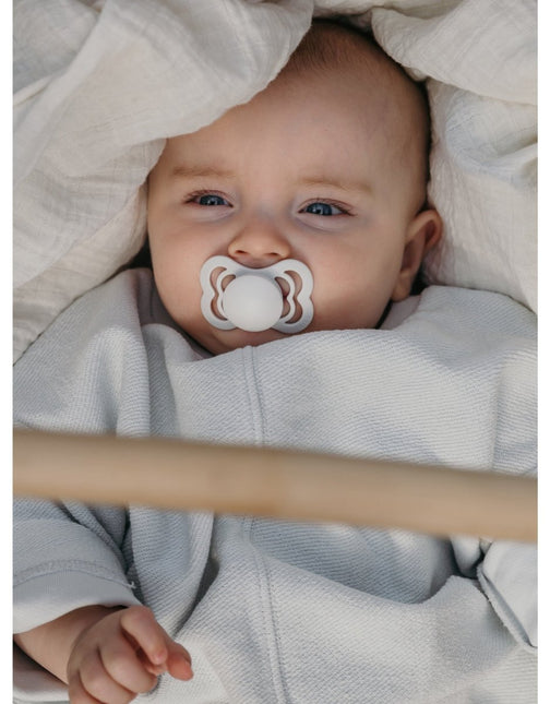 BIBS Speen Maat 1 Silicone Supreme Heather White koop je bij Babywinkel
