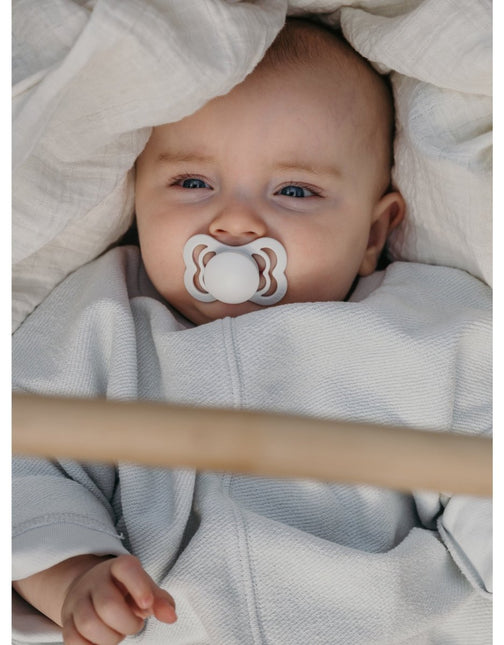 BIBS Speen Maat 2 Latex Supreme Dark Oak koop je bij Babywinkel