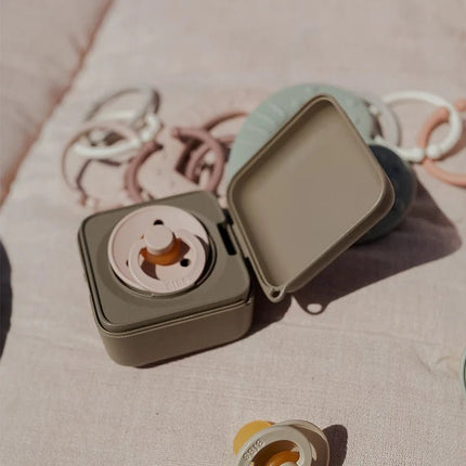 BIBS Speenhouder Blush koop je bij Babywinkel