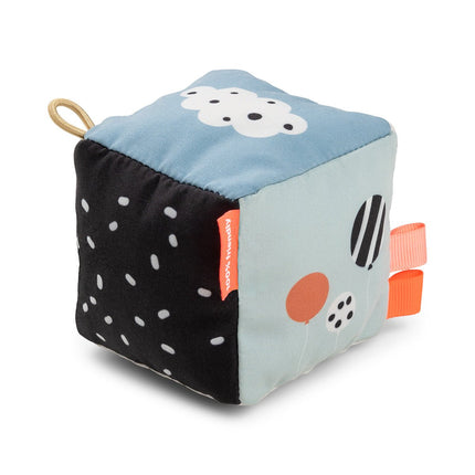 Done by Deer Hangspeeltje Kubus Happy Clouds koop je bij Babywinkel