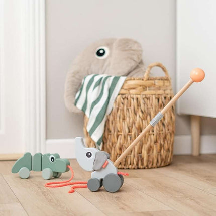 Done by Deer Pull along wiggle toy Croco Green koop je bij Babywinkel