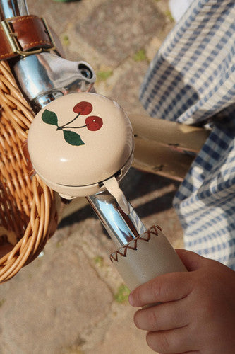 <tc>Konges Sløjd</tc> Cykelklocka Cherry