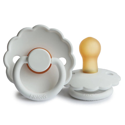 Frigg Speen Maat 1 Daisy Bright White Latex koop je bij Babywinkel