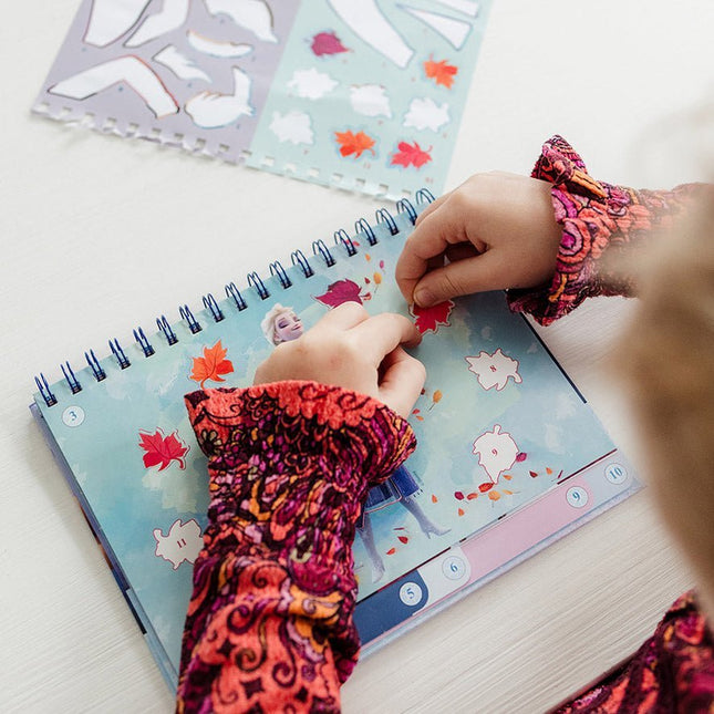 Frozen Knutsel Boek Nummer Stickeren koop je bij Babywinkel