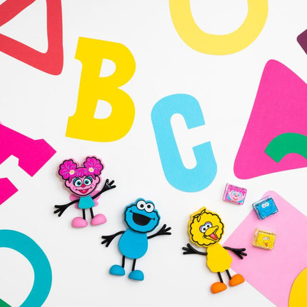 Glopals Badspeelgoed Sensorisch Light - Up Poppetje en Cubes Cookie koop je bij Babywinkel