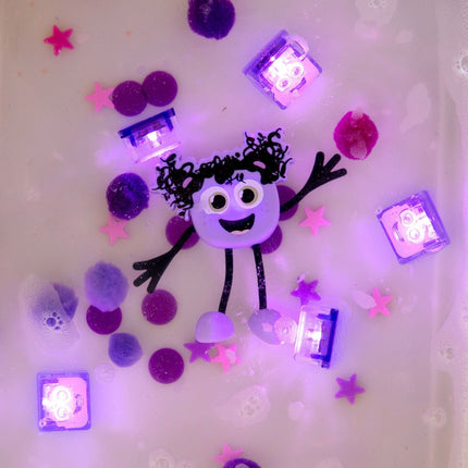 Glopals Badspeelgoed Sensorisch Light - Up Poppetje en Cubes Lumi koop je bij Babywinkel