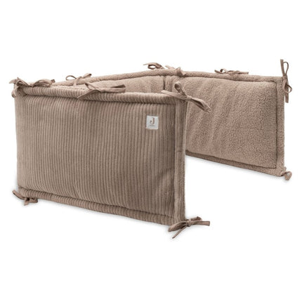 Jollein Boxbumper Cloudy Rib/ Milky Coffee 180X30Cm koop je bij Babywinkel