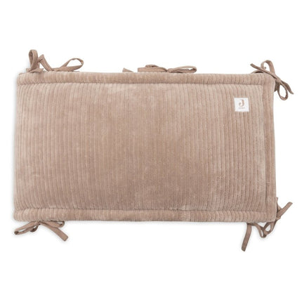 Jollein Boxbumper Cloudy Rib/ Milky Coffee 180X30Cm koop je bij Babywinkel