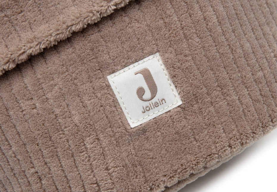 Jollein Commodemandje Cloudy Rib Milky Coffee 18Cm koop je bij Babywinkel
