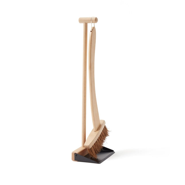 Kid's Concept Houten Speelgoed Borstel+ Stofblik koop je bij Babywinkel