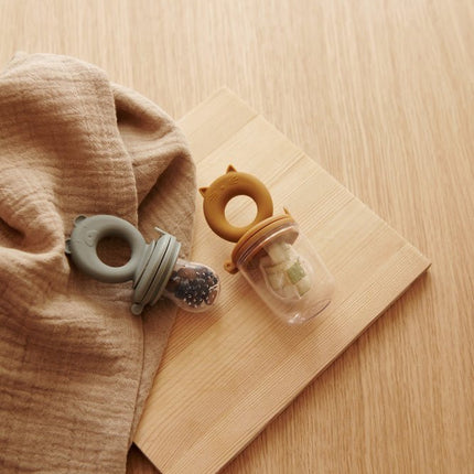 Liewood Fingerfeeder Miranda Bear Shape Whale Blue/Dove Blue 2St koop je bij Babywinkel