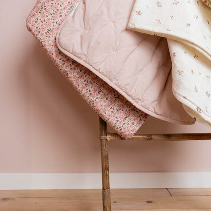 Little Dutch Bedsprei Ledikant Blossom koop je bij Babywinkel