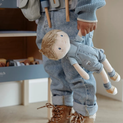 Little Dutch Knuffelpop Jim 35cm koop je bij Babywinkel