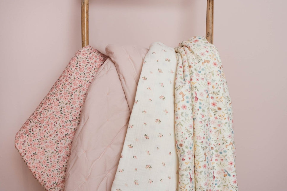 Little Dutch Ledikantdeken Fairy Floral & Fairy Blossom koop je bij Babywinkel
