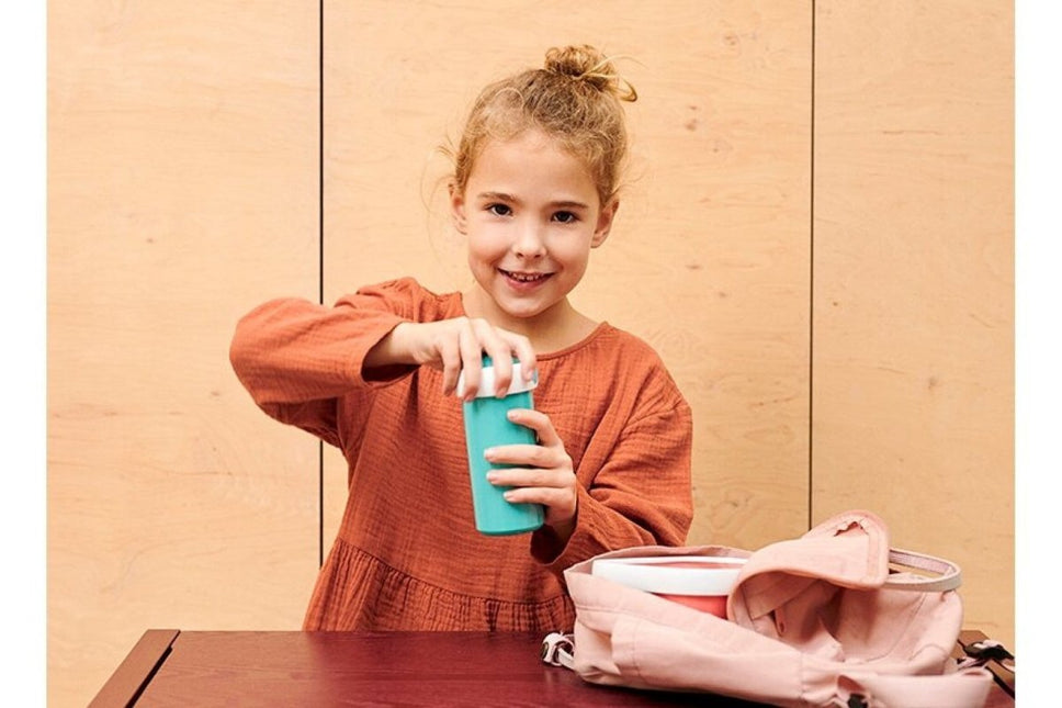 Little Dutch Schoolbeker Campus Sailors Bay 300ml koop je bij Babywinkel