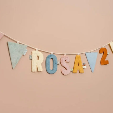 Little Dutch Slinger Element Letter B koop je bij Babywinkel