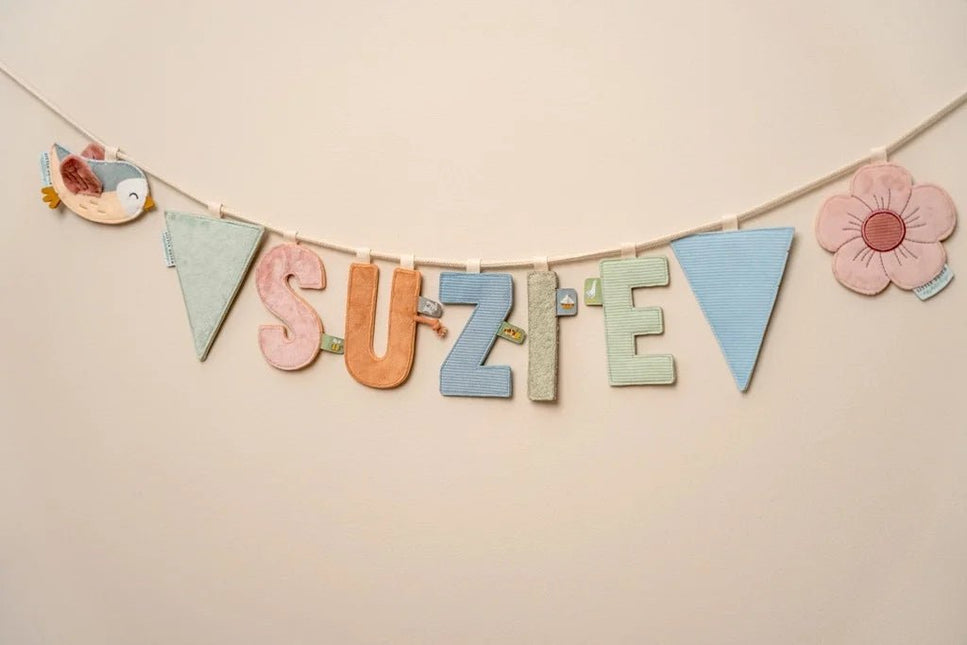 Little Dutch Slinger Element Letter W koop je bij Babywinkel