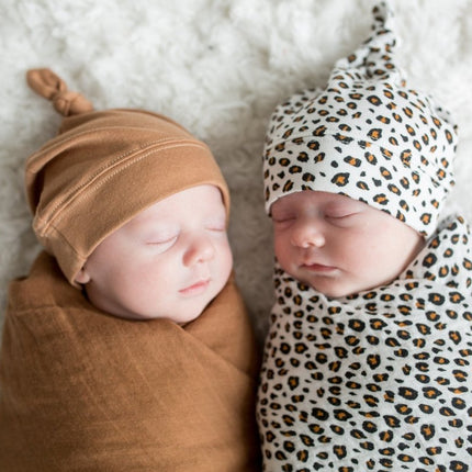 Lulujo Hydrofiele Doek Met Muts En Sticker Leopard koop je bij Babywinkel