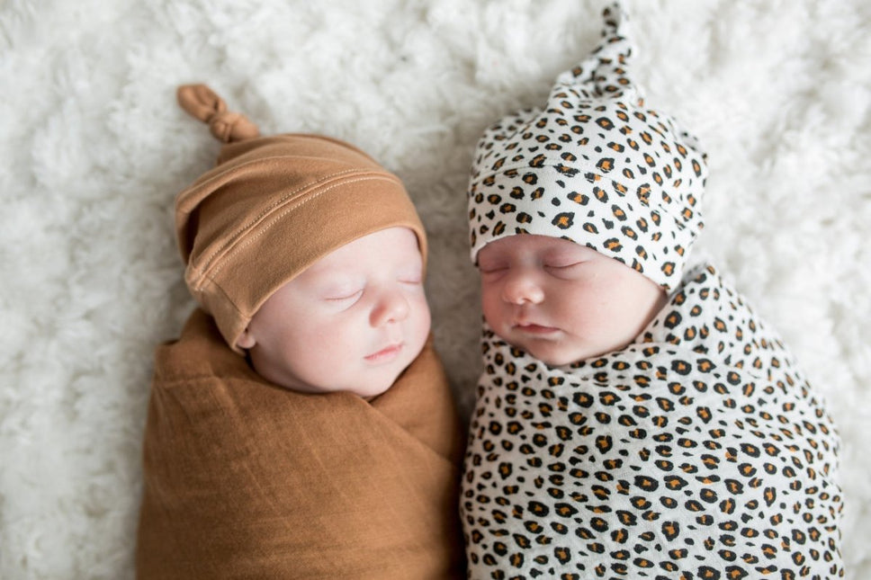 Lulujo Hydrofiele Doek Met Muts En Sticker Leopard koop je bij Babywinkel