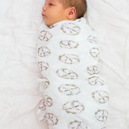 Lulujo Hydrofiele Doek Peace 120x120cm koop je bij Babywinkel