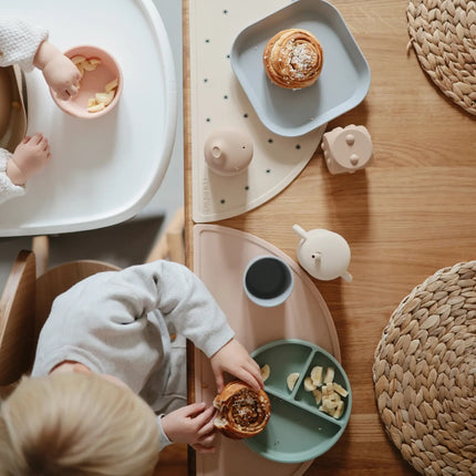 Mushie Baby Bordje Vierkant Cloud 2st koop je bij Babywinkel