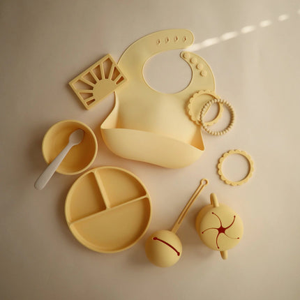 Mushie Baby Kom Siliconen Pale Daffodil koop je bij Babywinkel