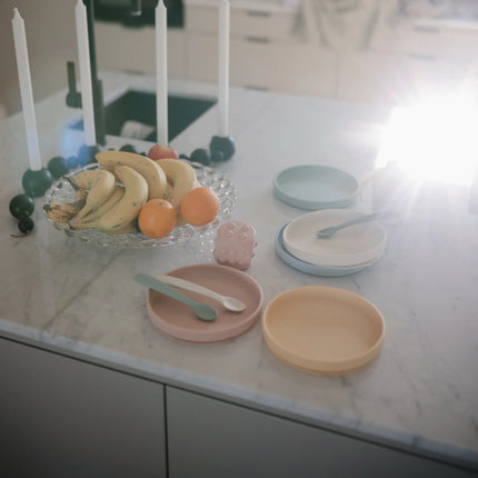 Mushie Babybord Blush koop je bij Babywinkel