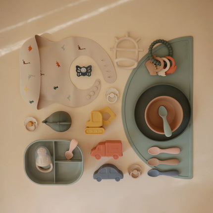 Mushie Babylepel Cambridgeblue Shifting Sand koop je bij Babywinkel