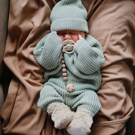 Mushie Babymutsje Chunky Knit Light Mint koop je bij Babywinkel