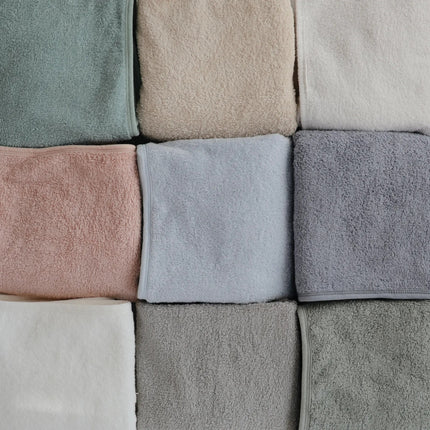 Mushie Badcape Baby Blush koop je bij Babywinkel