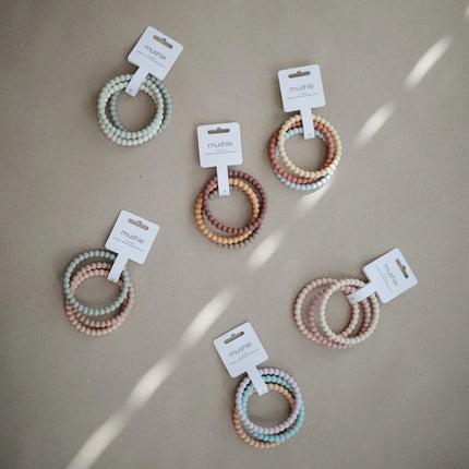 Mushie Bijtring Armband Siliconen Berry/Marigold/Khaki 3st koop je bij Babywinkel