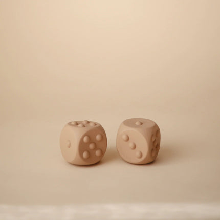 Mushie Educatief Speelgoed Dobbelstenen Dried Thyme/ Naturel 2st koop je bij Babywinkel