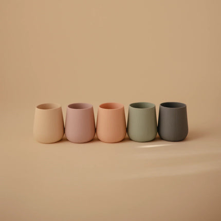 Mushie Oefenbeker Shifting Sand koop je bij Babywinkel