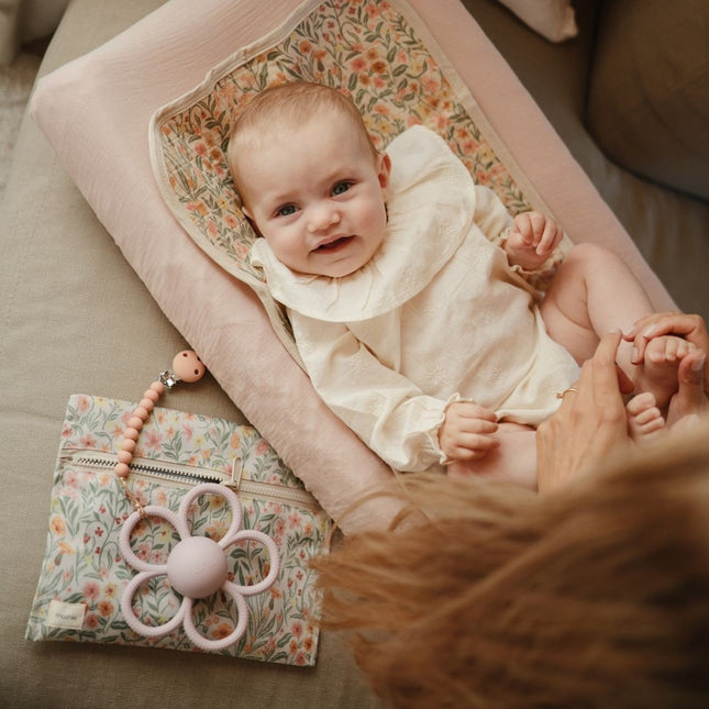 Mushie Speenkoord Powder Pink koop je bij Babywinkel