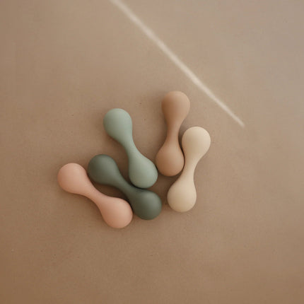 Mushie Rammelaar Shifting Sands koop je bij Babywinkel