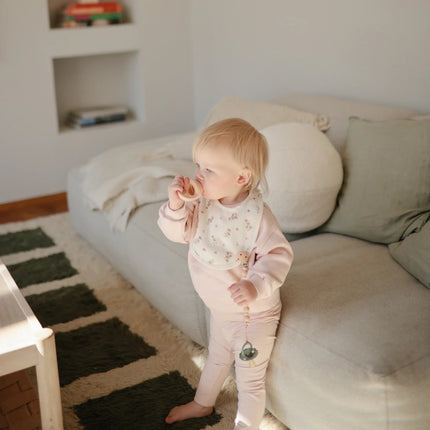 Mushie Slabbetje Blush/Pink Floral 2St koop je bij Babywinkel
