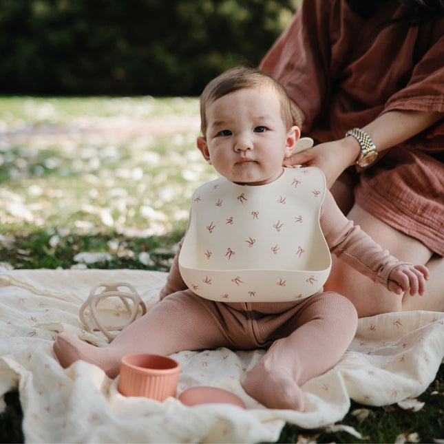 Mushie Hydrofiele Doek Bows 120Cm koop je bij Babywinkel