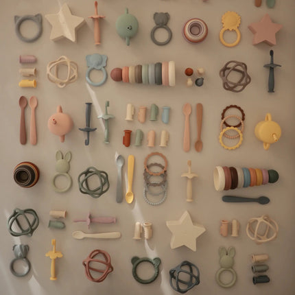 Mushie Tandenborstel Sand/Clay koop je bij Babywinkel