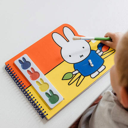 Nijntje Verfboek koop je bij Babywinkel